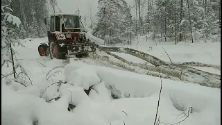 ЮМЗ испытания лебёдки в лесу