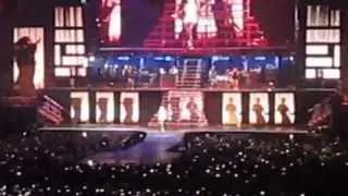 Justin Bieber - Believe Tour Munich - She Don't Like The Lights