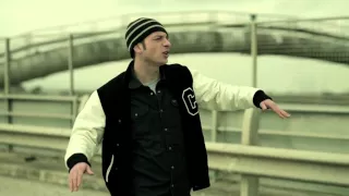 Rapstar (Fibra/Clementino). La Luce. Video ufficiale.