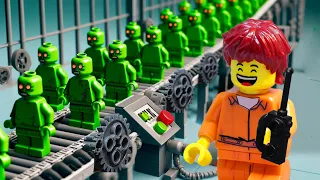Clone zombies robot: The end of the world coming? - LEGO Zombie apocalypse