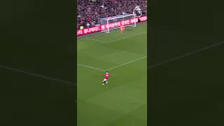 Garnacho turns & Rashford scores vs Man City