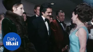 Omar Sharif & Barbara Streisand at 'Funny Girl' premiere in 1969 - Daily Mail