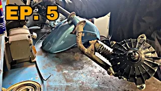 Restauro vespa - EP.5 smontiamo il piantone