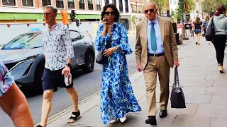 WHAT ARE PEOPLE WEARING IN LONDON today? SUMMER OUTFITS. VOGUE.