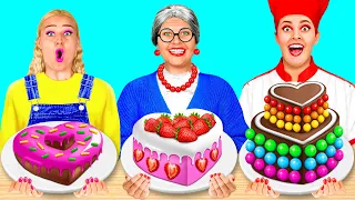 Yo vs Abuela Desafío de Decoración de Pasteles | Desafíos Divertidos por RaPaPa Challenge