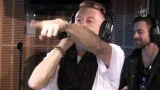 108. Macklemore & Ryan Lewis - 'Can't Hold Us' feat. Ray Dalton (live on triple j).mp4