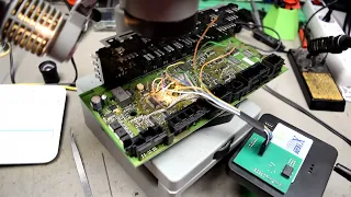 Mercedes E Class Rear Sam Controlmodule teardown, inspect and coding read with xprog programmer