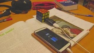 How to charge a mobile phone with a RUBIK'S CUBE!!!