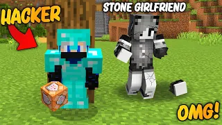 😜I Secretly Make My Girlfriends Turning into Stone in Minecraft..