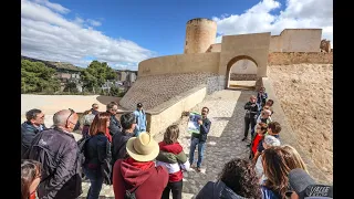 El Castillo de Elda recibe sus primeros visitantes diez años después