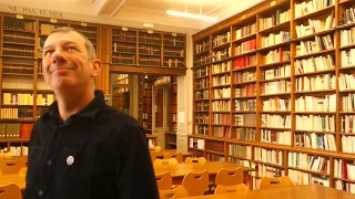 Cyrille Martinez et la bibliothèque universitaire