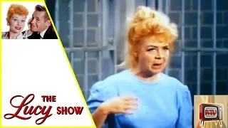 THE LUCY SHOW | Lucy Meets the Law | S5E19