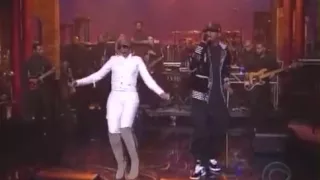 Jay-Z ft. Mary j. Blige - Can't Knock the Hustle (Live @ David Letterman 04.04.2008) [HQ]