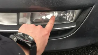 Заміна лампочки ПТФ Volkswagen Passat NMS