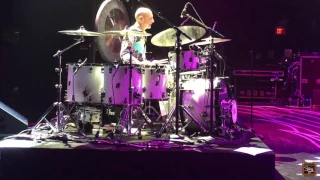 Steve Smith Drum Solo with Journey: May 19, 2017