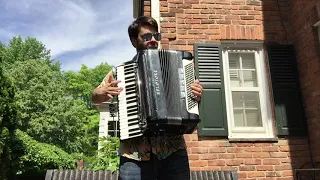 Spongebob Squarepants Theme on the Accordion