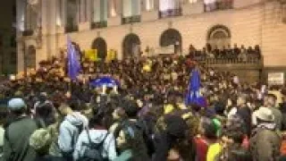 Hundreds protest in Rio denouncing Amazon fires