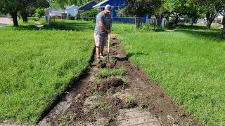 Asked RANDOM HOMEOWNER If I Could MOW His OVERGROWN LAWN For Free - MASSIVE TRANSFORMATION