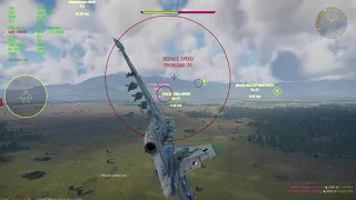 Su 25K Dogfighting in War Thunder