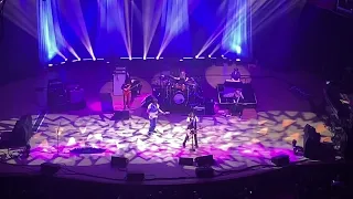 Jeff Beck (ft. Johnny Depp) - Isolation - 2022/06/06 - Symphony Hall, Birmingham