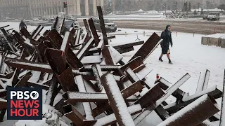 Ukrainians brace for a brutal winter amid Russian attacks on energy grid