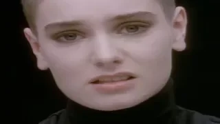 Sinéad O'Connor - Nothing Compares 2U / Nada Se Compara A Você  (Portuguese Subtitles)