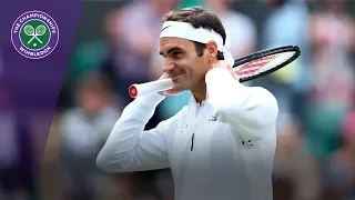 Roger Federer celebrates defeating Raonic to reach Wimbledon 2017 semi-finals