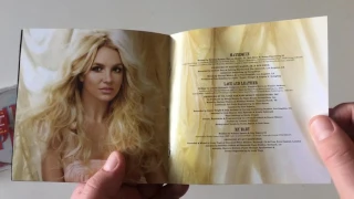 Britney Spears - Circus (CD) UNBOXING