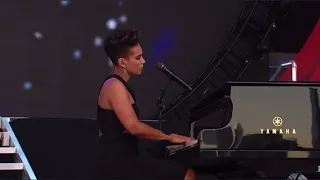 Alicia Keys - Try Sleeping With A Broken Heart (Piano moments only 2013 version)