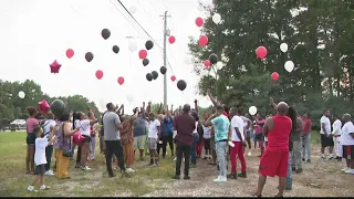 Balloon release held for man killed after police pursuit