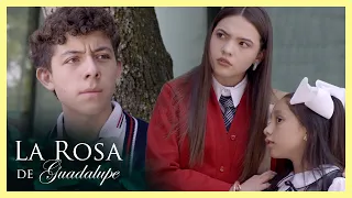 Molestan a Lucy y sus hermanas por no tener un papá | La Rosa de Guadalupe 1/4 | Rento un cachito...