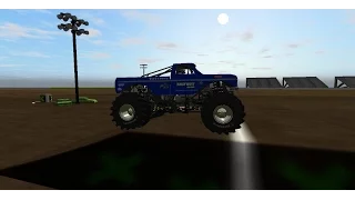 RoR Monster Truck BigFoot (Retro Foot) Freestyle @ Chico 2014