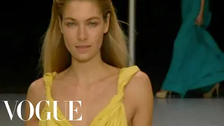 Matthew Williamson Ready to Wear Spring 2011 Vogue Fashion Week Runway Show