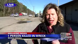 One person killed in crash involving multiple vehicles in Muscle Shoals