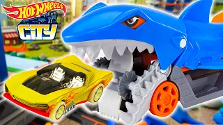 ¡Las aventuras más épicas de Hot Wheels Shark! ¡Los momentos más épicos! 🦈  @HotWheelsEspanol