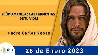 Evangelio De Hoy Sábado 28 Enero de 2023 l Padre Carlos Yepes l Biblia l Marcos 4,35-41 l Católica