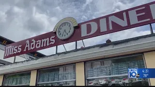 Adams diner owner saves choking woman