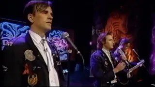 Throw Your Arms Around Me (Acapella) - Doug Anthony All Stars