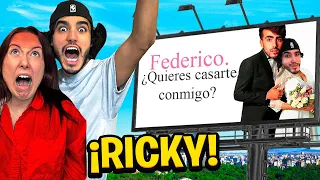 SORPRENDÍ A MI NOVIA CON ESTA FOTO GIGANTE EN LA CALLE | Ricky Limon