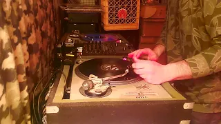 DrGiggles U.K. Acid, trippy Acid & Acid House 1988 set Live Vinyl DJ Mix on turntables video Krutoid