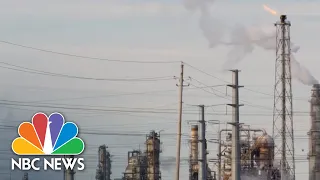 Texas' Underregulated Energy Grid Responsible For Millions Without Heat, Electricity | NBC News NOW