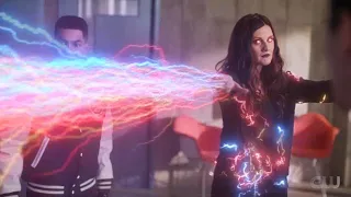 The Flash 7x10 ending Speedforce attacks Fuerza and Psych