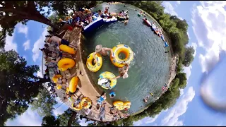 Tubing the San Marcos River (360º Camera)