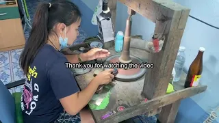 Gem Cutting by Thai Gemcutters