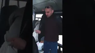 Каха, Уступи Бабушке место в Автобусе, Землёй воняет 😂😂😂