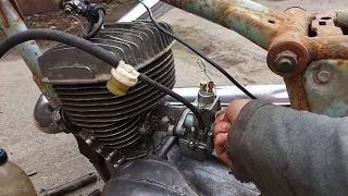 FIRST RUN the  MOTORCYCLE ENGINE 50 years OLD.  ИЖ-Планета первый пуск двигателя за 50 лет.