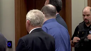 Convicted killer walks out of Dickson Co. court wearing dead sergeant's handcuffs