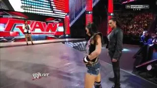 Naomi vs Aj lee 24/3/14