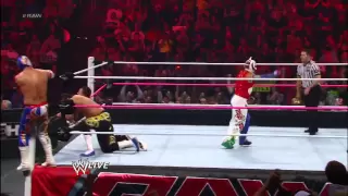 Rey Mysterio & Sin Cara vs. Primo & Epico: Raw, October 1, 2012