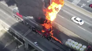 Explosion d'un camion citerne - tentative de sauvetage - version longue HD